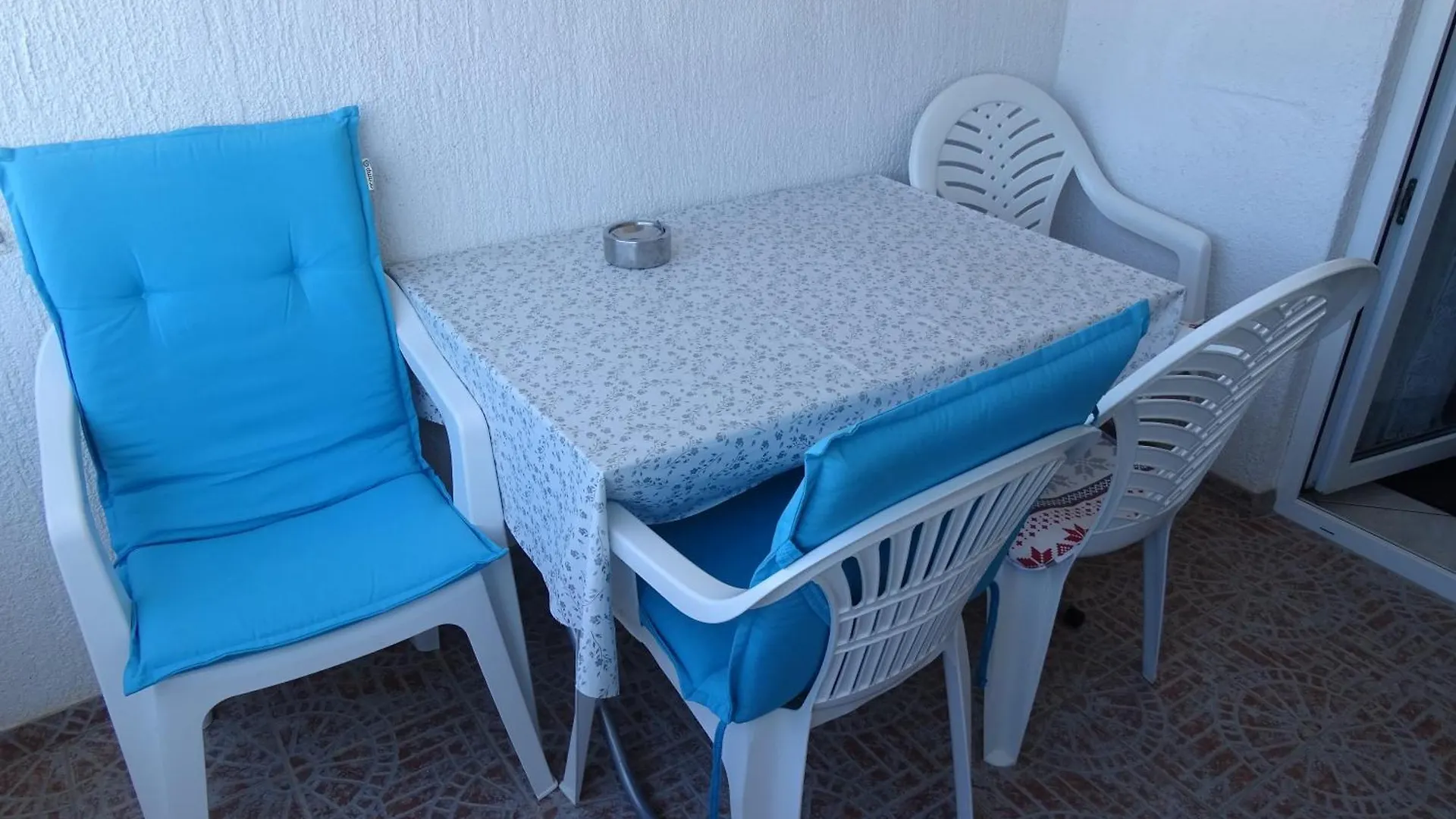 Comfortable Apartment With Kitchen, Close To Beautiful Beach Povljana 0*,